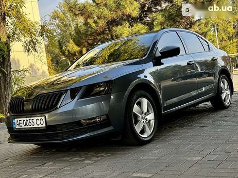 Skoda Octavia 2019 - фото 2