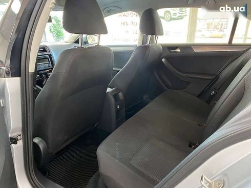 Volkswagen Jetta 2015 - фото 28
