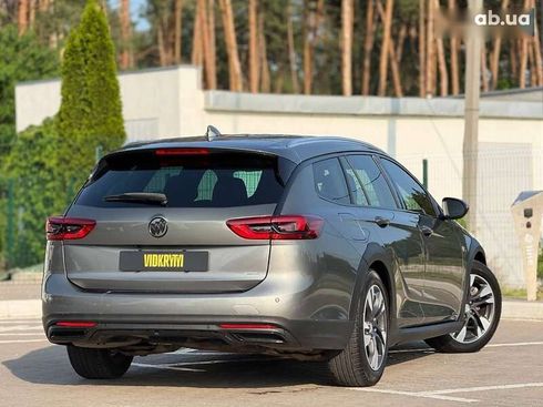 Buick Regal 2018 - фото 12