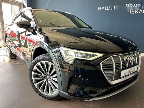Audi E-Tron 2019 - фото 12