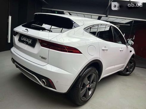 Jaguar E-Pace 2019 - фото 24