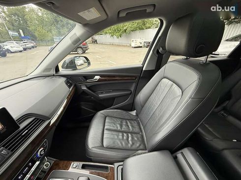 Audi Q5 2018 - фото 27