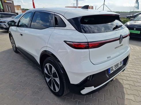 Renault Megane 2022 - фото 23
