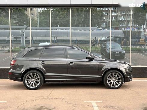 Audi Q7 2015 - фото 8