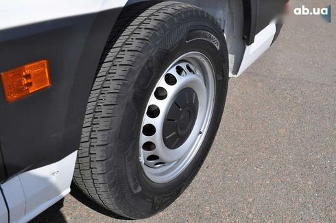 Volkswagen Crafter 2021 - фото 18