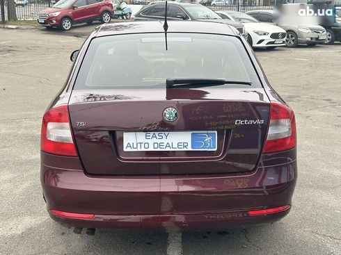 Skoda Octavia 2012 - фото 6