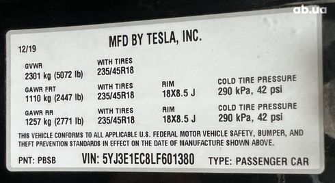 Tesla Model 3 2019 черный - фото 3