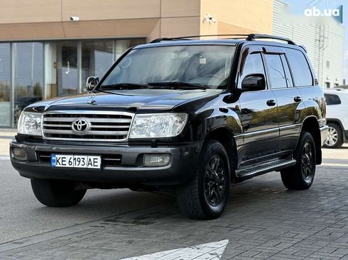 Toyota Land Cruiser 2005 - фото 2