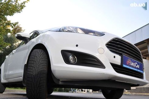 Ford Fiesta 2013 - фото 12