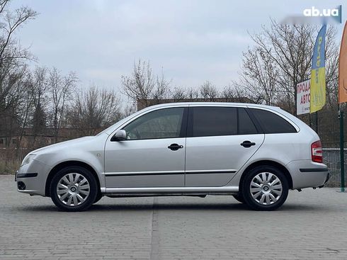 Skoda Fabia 2006 - фото 12