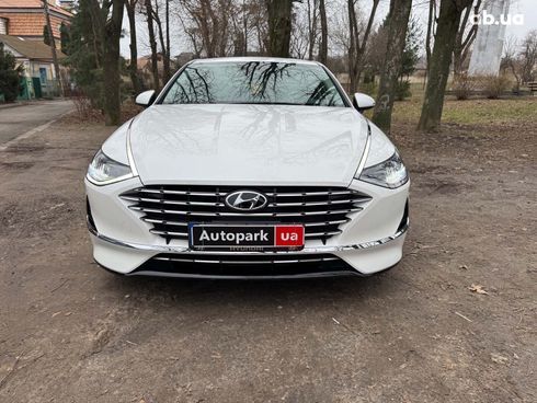 Hyundai Sonata 2020 белый - фото 2