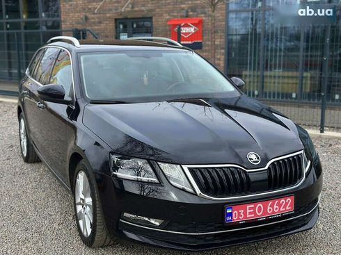 Skoda Octavia 2018 - фото 7
