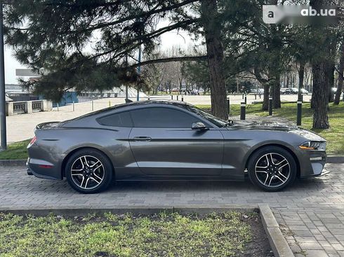 Ford Mustang 2020 - фото 11