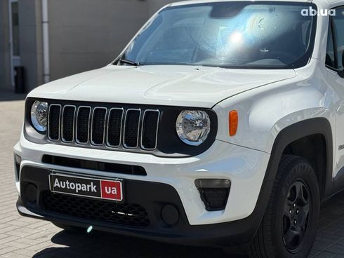 Jeep Renegade 2019 белый - фото 8