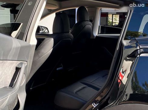 Tesla Model Y 2023 - фото 14