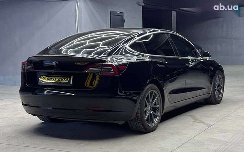 Tesla Model 3 2019 - фото 6