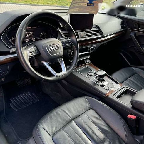 Audi Q5 2017 - фото 12