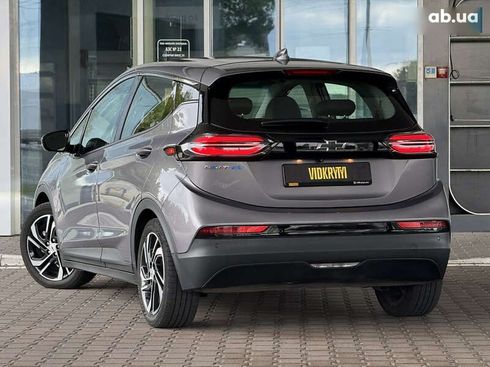 Chevrolet Bolt 2023 - фото 9