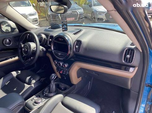 MINI Countryman 2017 - фото 9