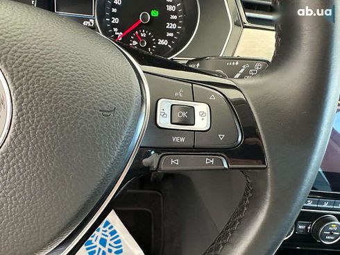 Volkswagen Passat 2019 - фото 20