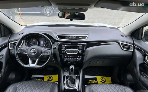 Nissan Qashqai 2018 - фото 11