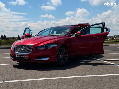 Jaguar XF 2013 красный - фото 23