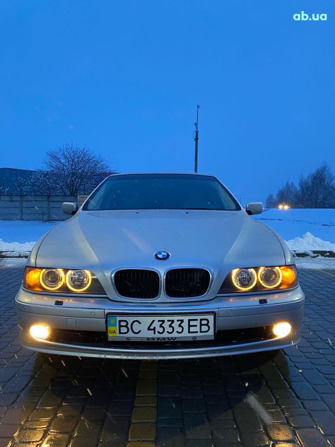 BMW 5 серия 2001 серебристый - фото 5
