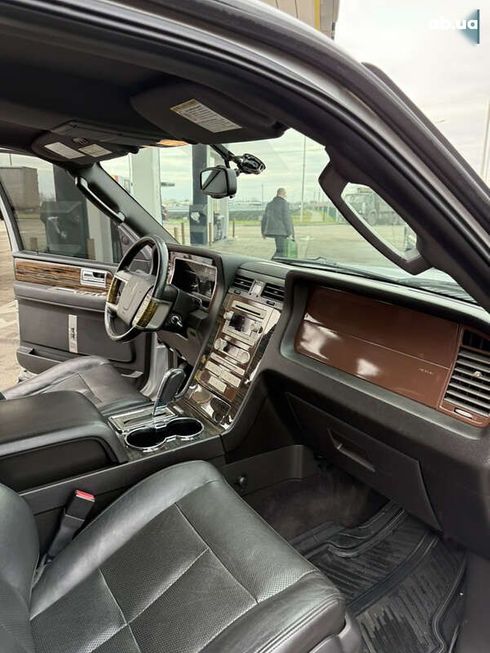 Lincoln Navigator 2010 - фото 20
