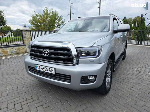 Toyota Sequoia 2014 - фото 2