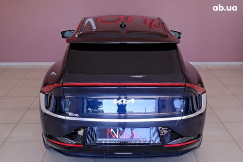 Kia EV6 2023 черный - фото 5