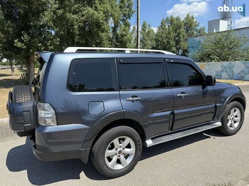 Mitsubishi Pajero 2008 - фото 6