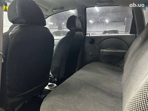 Chevrolet Aveo 2005 - фото 11