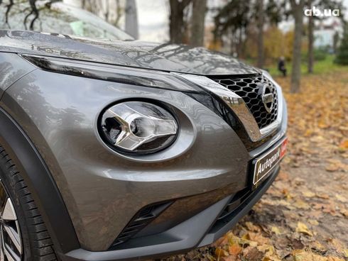 Nissan Juke 2021 серый - фото 7