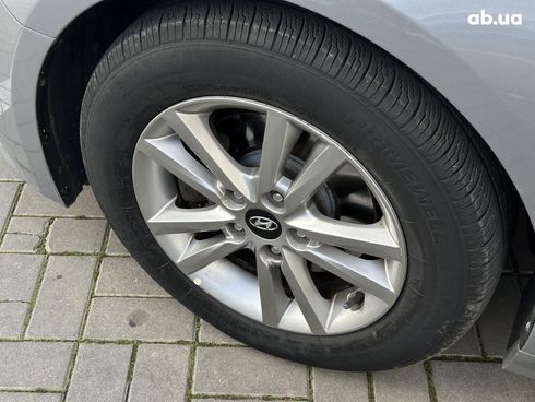 Hyundai Sonata 2016 серый - фото 7