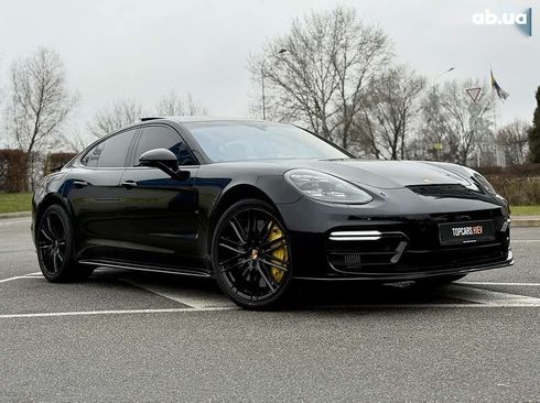 Porsche Panamera 2017 - фото 21