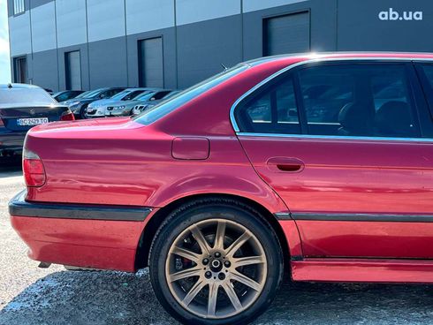 BMW 7 серия 1994 красный - фото 23