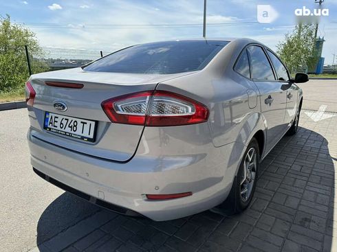 Ford Mondeo 2010 - фото 12