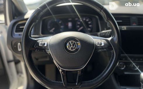 Volkswagen e-Golf 2017 - фото 15