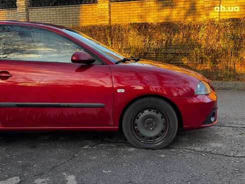 SEAT Ibiza 2008 красный - фото 4