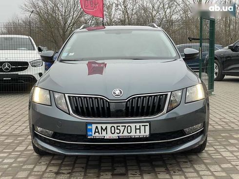 Skoda Octavia 2019 - фото 5