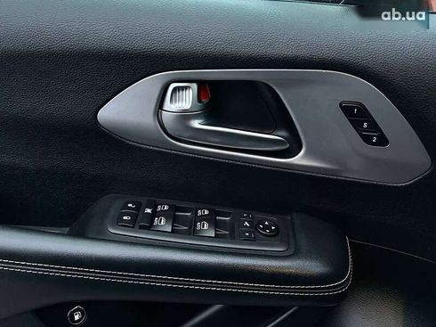 Chrysler Pacifica 2019 - фото 16