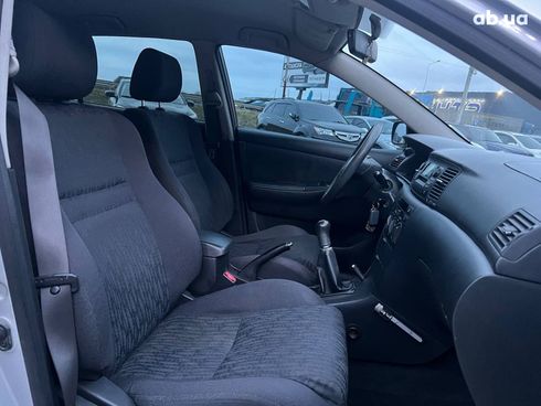 Toyota Corolla 2002 серый - фото 34