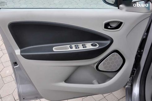 Renault Zoe 2015 - фото 15