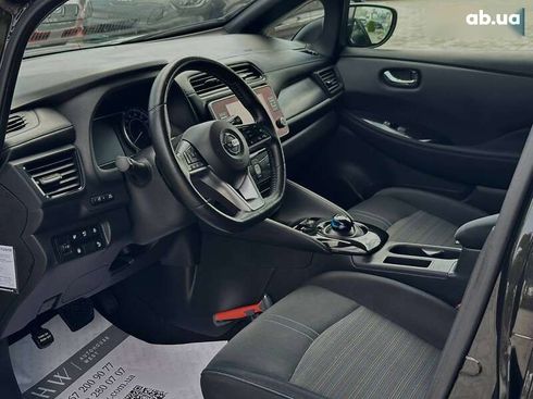 Nissan Leaf 2020 - фото 14