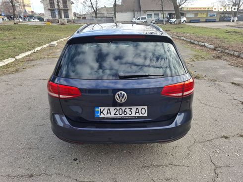 Volkswagen Passat Variant 2015 синий - фото 4