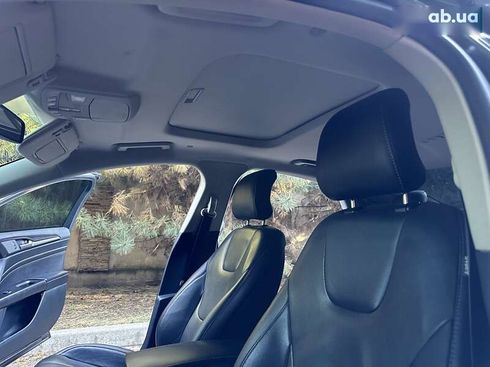 Ford Fusion 2019 - фото 30