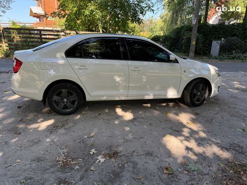 Skoda Rapid 2013 белый - фото 4