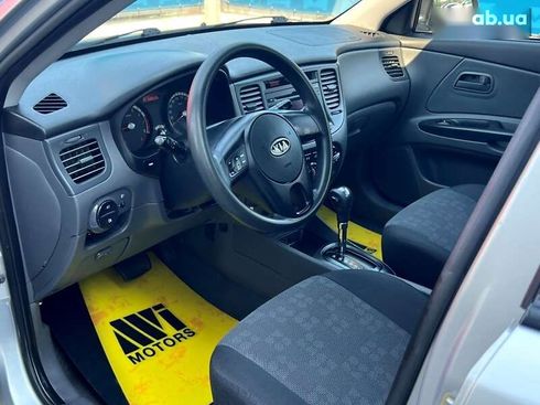 Kia Rio 2011 - фото 19