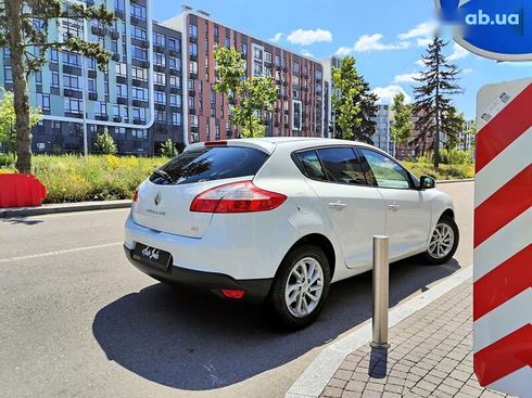 Renault Megane 2013 - фото 22