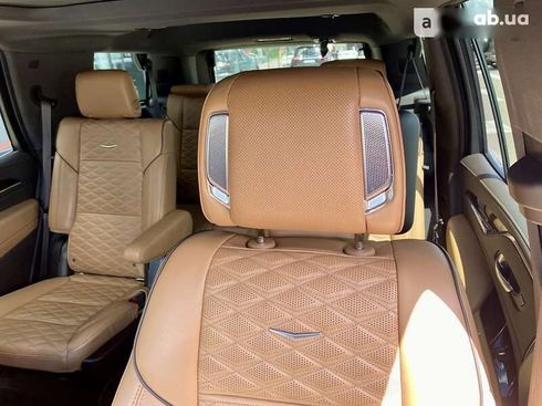 Cadillac Escalade 2021 - фото 28